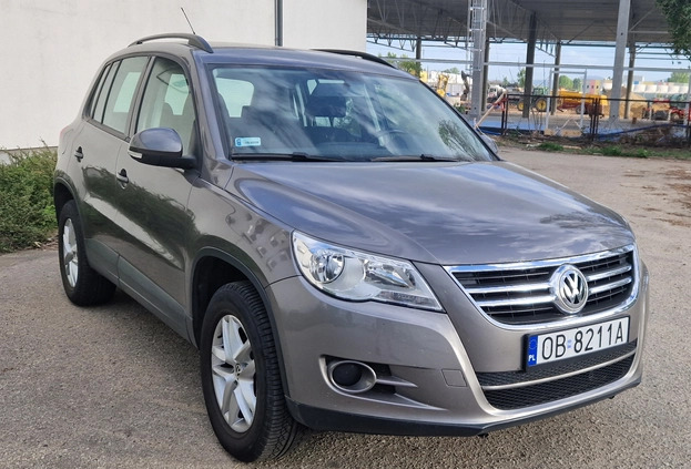 Volkswagen Tiguan cena 35900 przebieg: 219600, rok produkcji 2009 z Ożarów małe 254